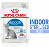 Royal Canin INDOOR STERILISED Pedaços em geleia para gatos de interior esterilizados de 1 a 7 anos