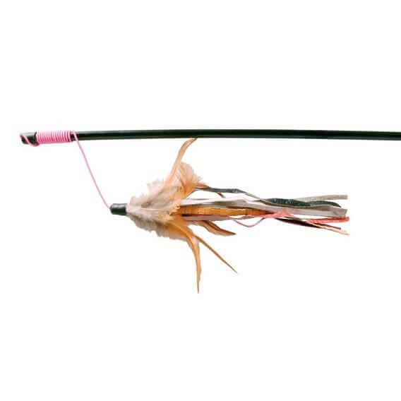 Canna da pesca con piume e strisce di cuoio