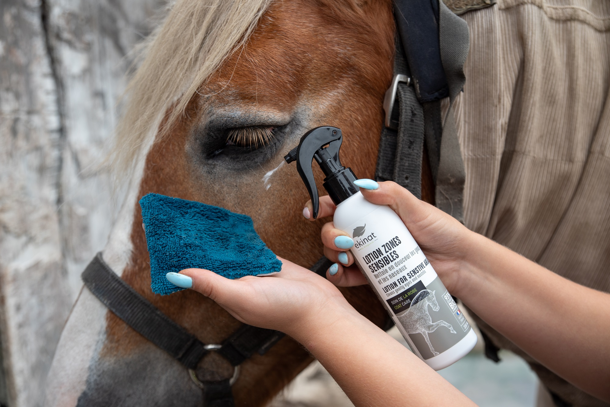 EKINAT Lotion zones sensibles pour chevaux