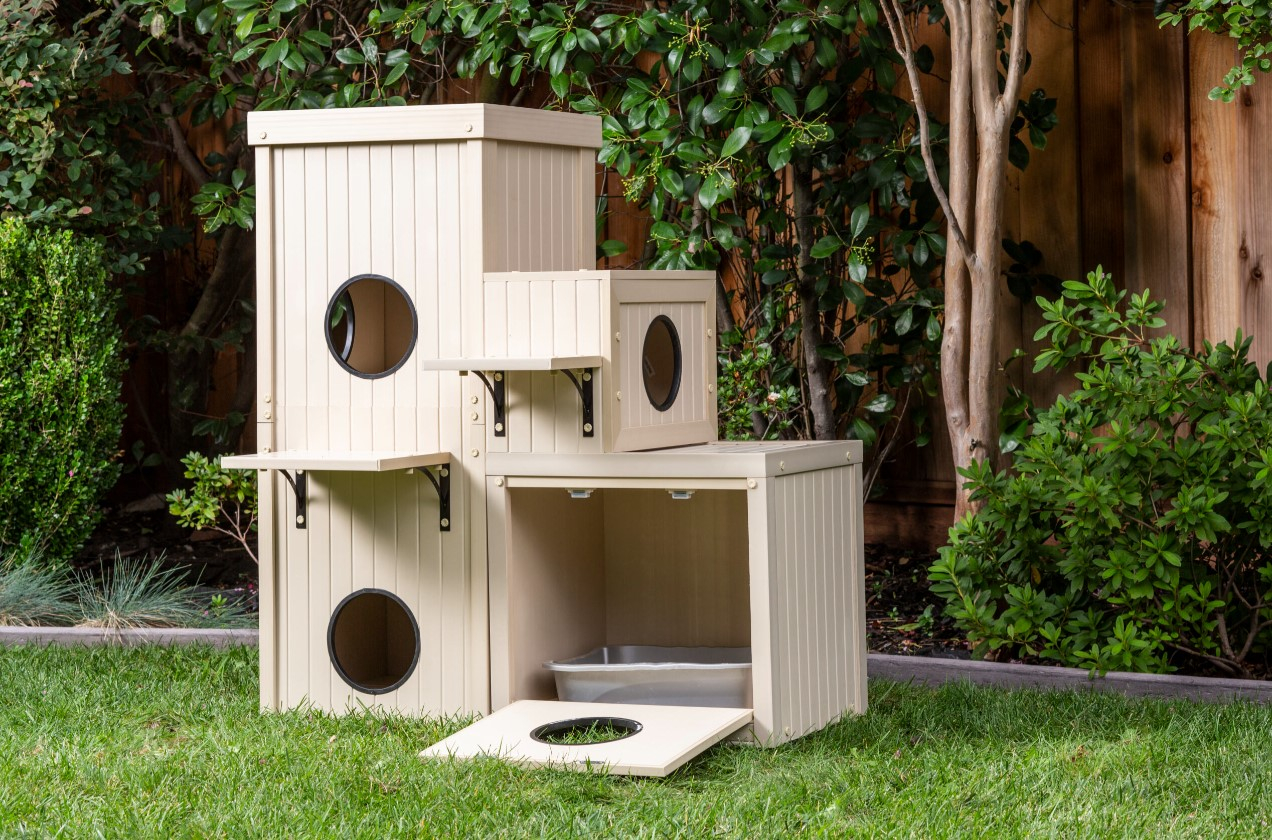 Aire de jeux pour chat Kitty Katio™ New Age Pet