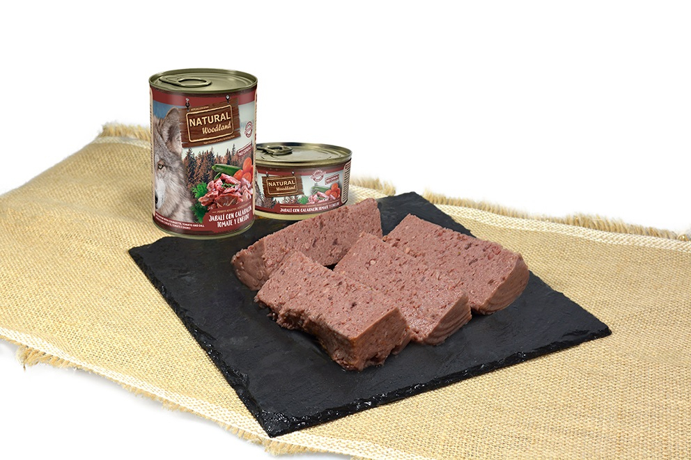 NATURAL WOODLAND paté hipoalergénico con jabalí para perros