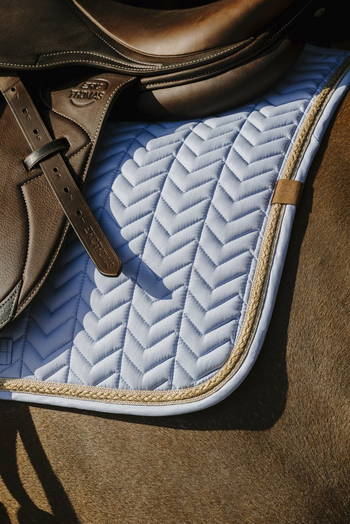 EQUITHEME Tapis Softy bleu ciel pour cheval