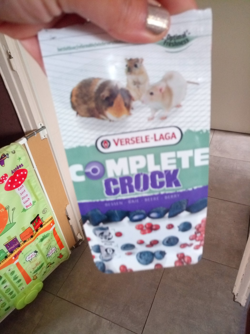 Versele-Laga Complete Crock Berry | Pack Double | 2 x 50 g | Friandise pour  Lapins et rongeurs | Enveloppe croustillante et fourrage Tendre aux Baies