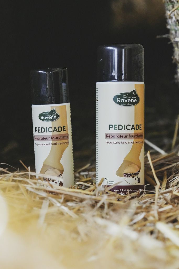 PEDICADE Pflege für die Strahlfurche