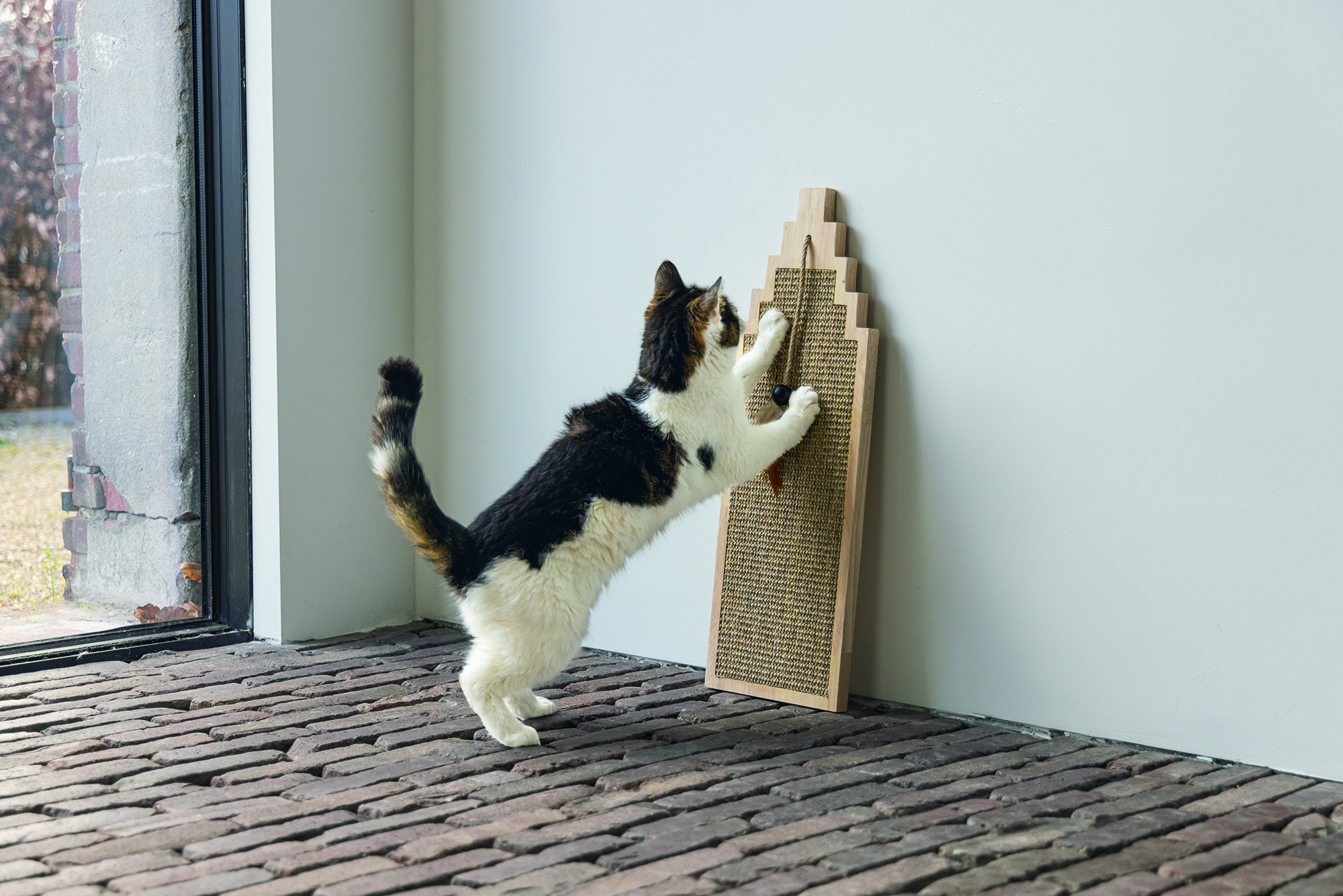 Griffoir pour chat - 60cm - Berit Designed By Lotte