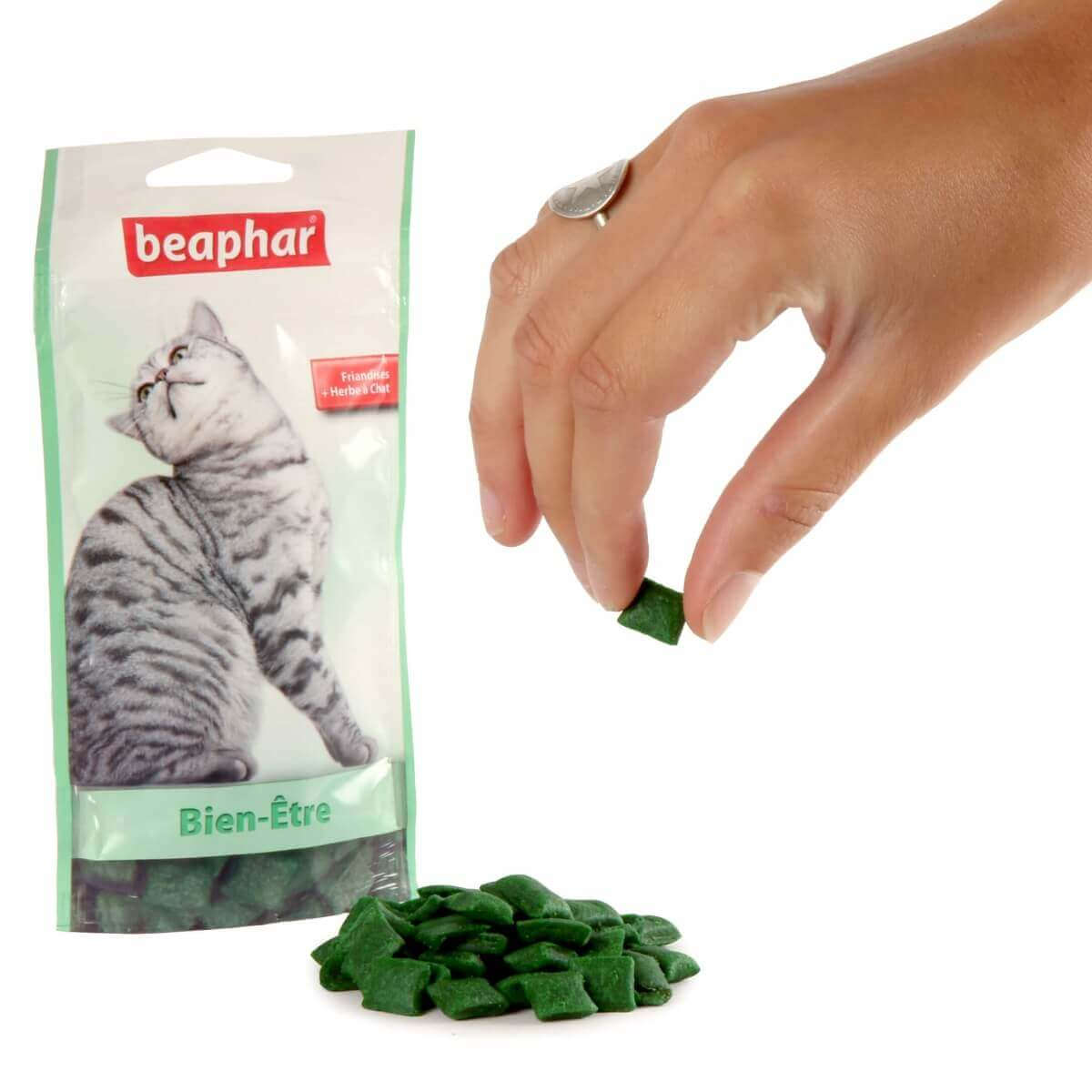 Bocconcini per gatti Beaphar con erba gatta
