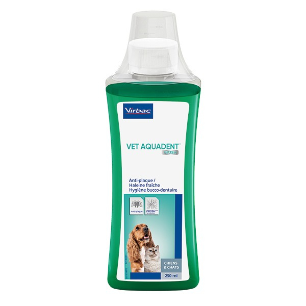 Virbac Vet Aquadent Solución higiene dental para perros y gatos