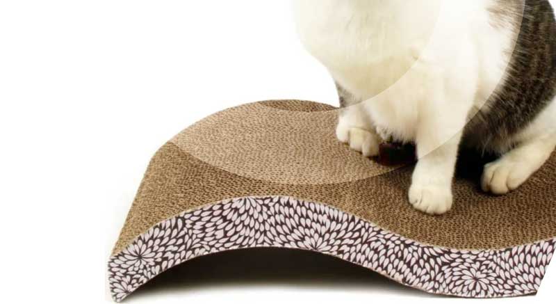 Rascador de cartón para gatos ZOLIA Flory con catnip