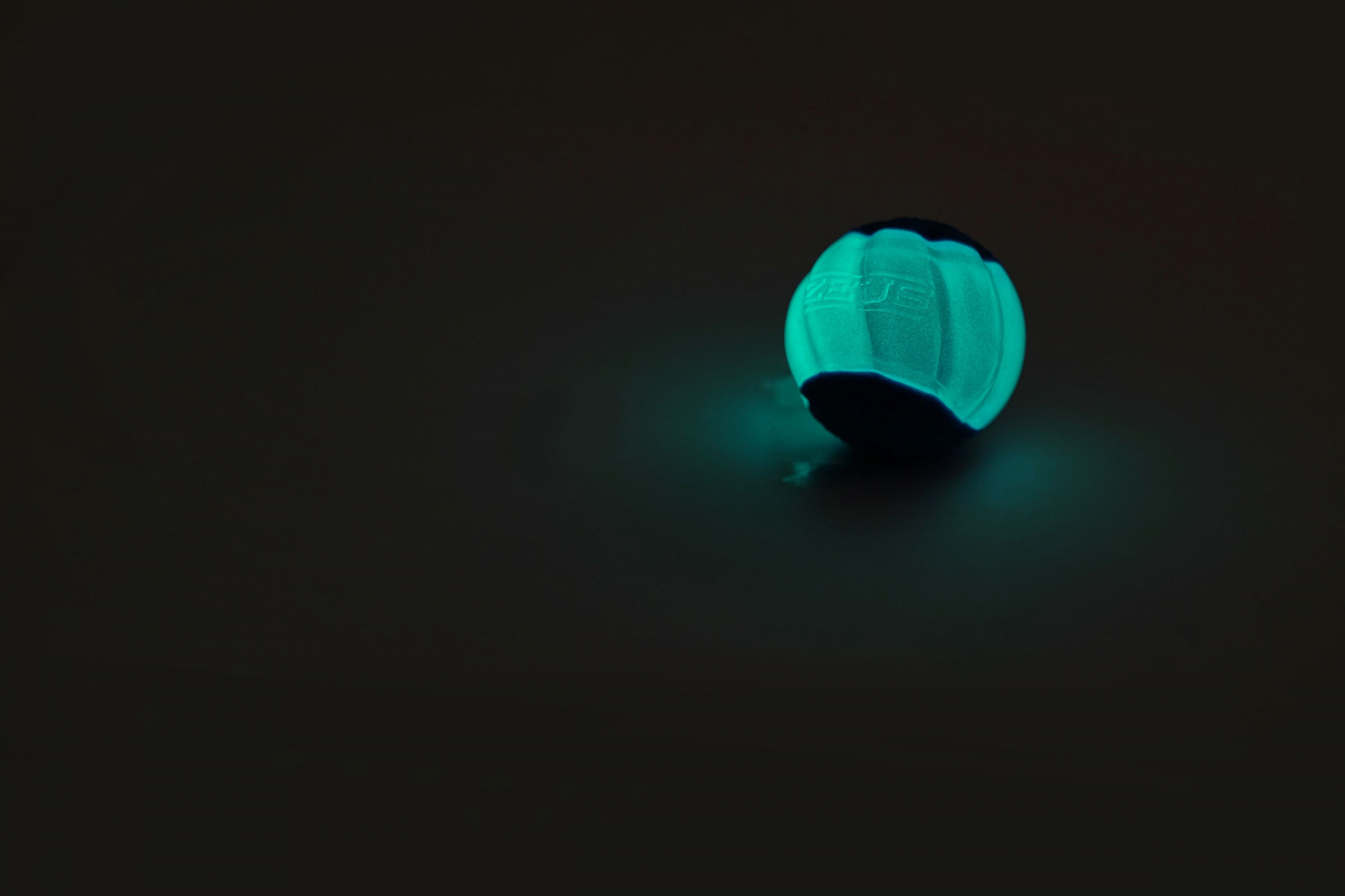 Zeus Duo Ball avec siffleur/luminescent x 2
